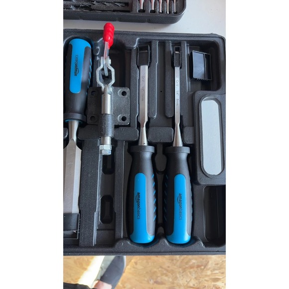 Amazon Chisel Set -One Chisel Missing - Picture 4 of 5
